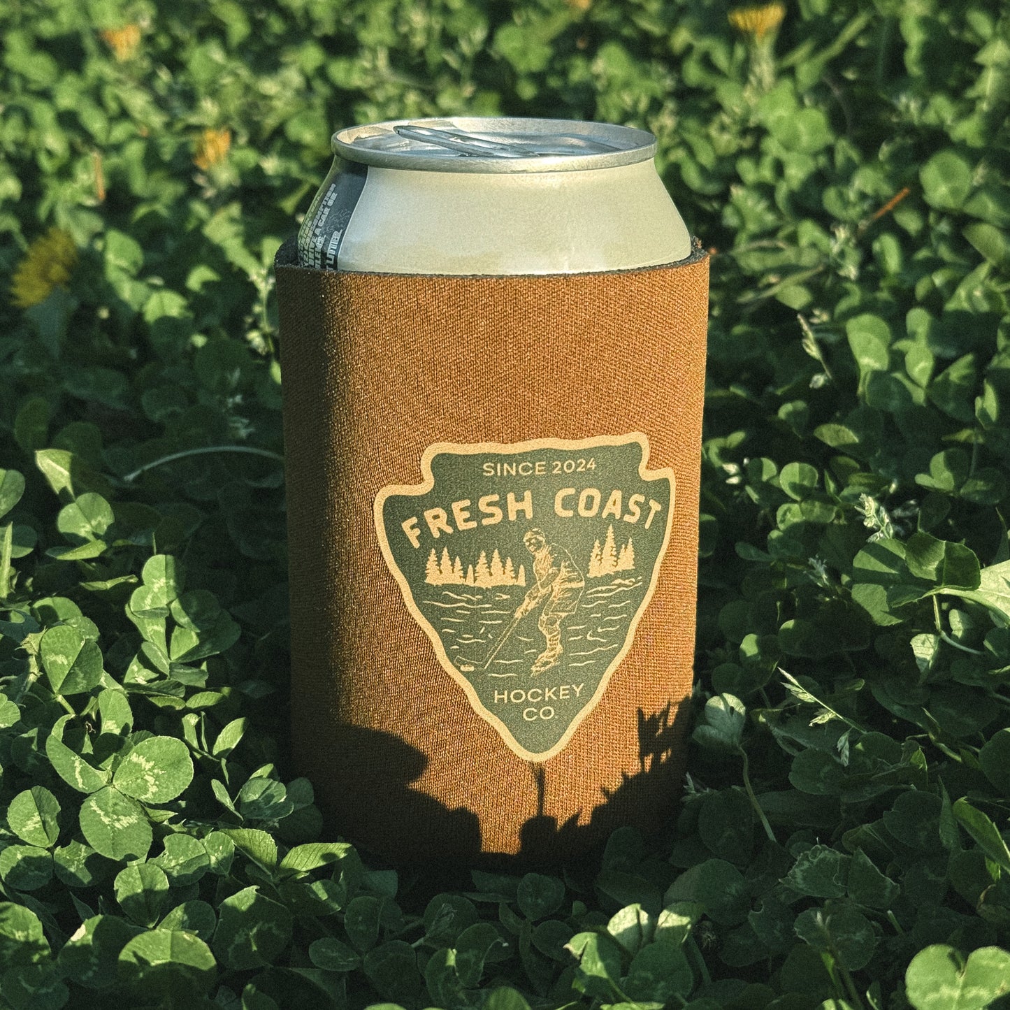 Voyager Collapsible Can Koozie: Brown / Green