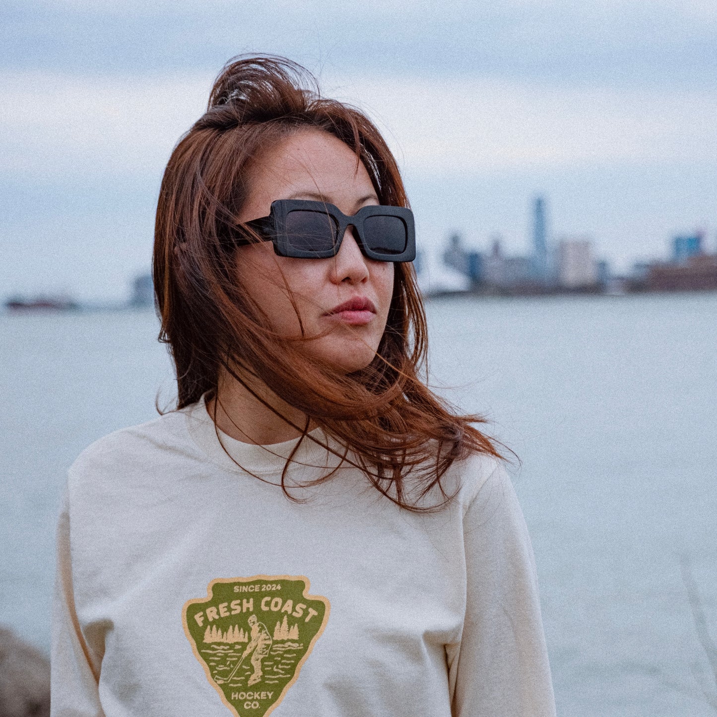 Voyager Heavyweight Unisex Long Sleeve T-Shirt: Ivory / Green