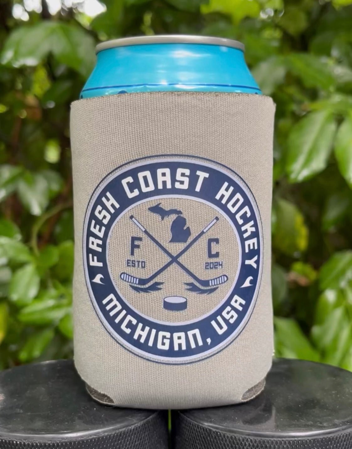 Fresh Coast Hockey Can Koozie: Sandstorm / Navy