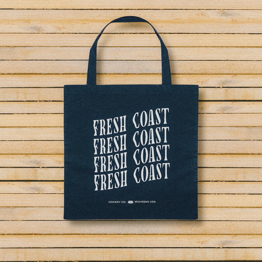 Coastline Tote Bag: Navy / White