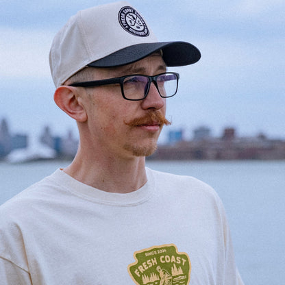 FRESH COAST HOCKEY CO. Badge Snapback Hat: Natural / Black