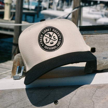 FRESH COAST HOCKEY CO. Badge Snapback Hat: Natural / Black