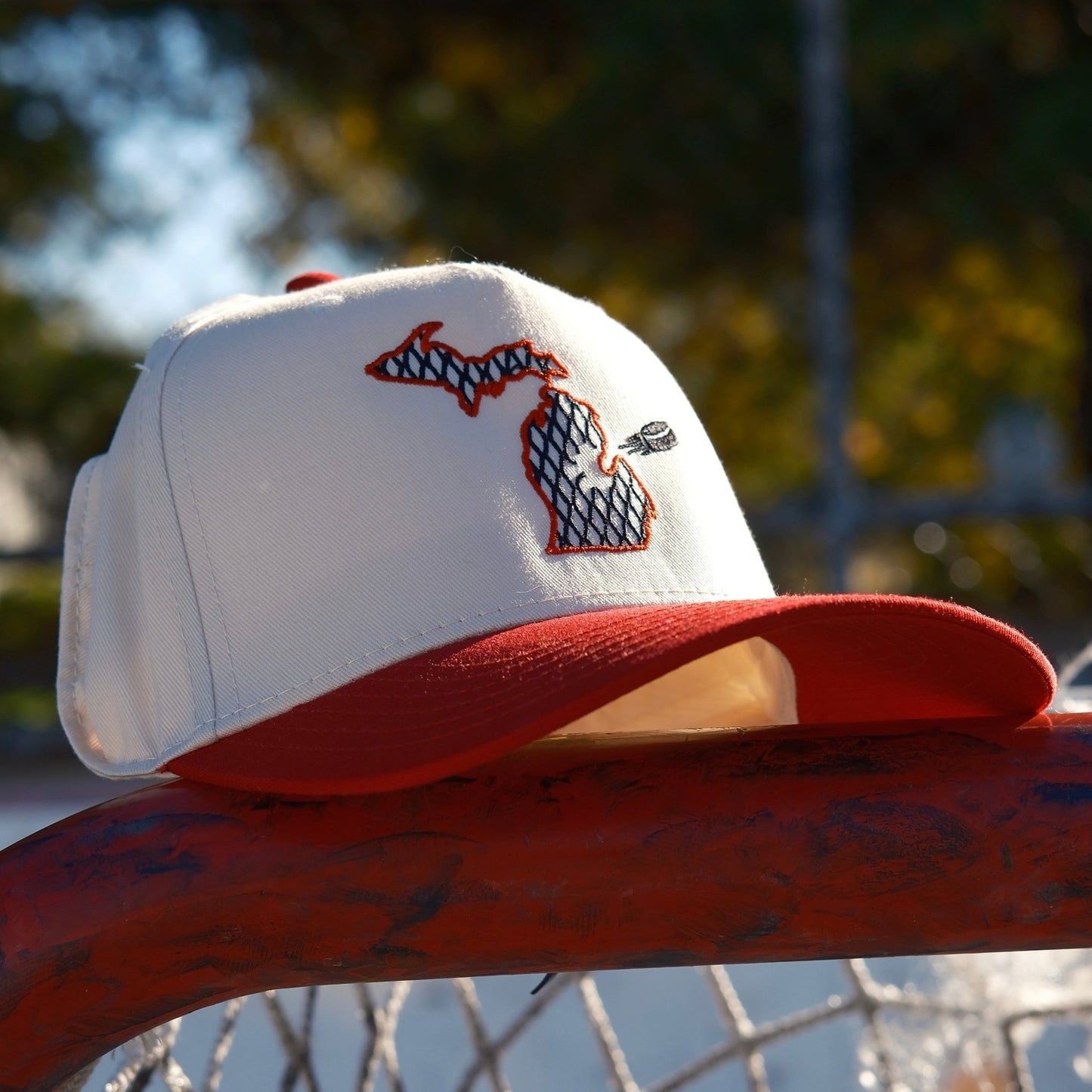 “The Michigan” Hockey Snapback: Natural / Red
